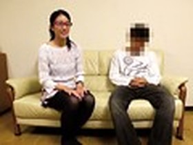 「息子が童貞包茎なんです…」心配する母親は息子とのSEXを自ら望む！！筆おろし近親相姦の一部始終を完全収録！！　サンプル画像04